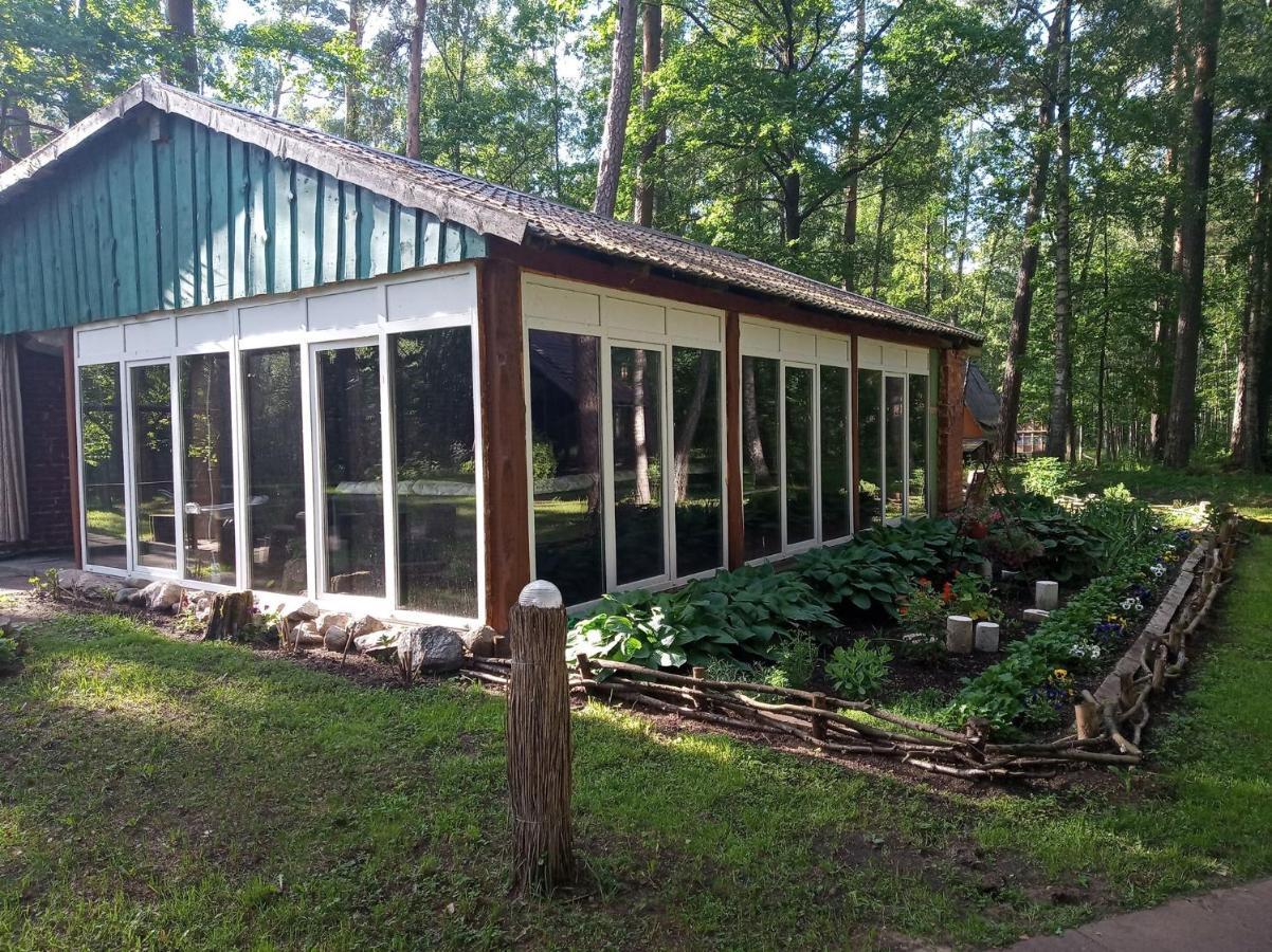 Asmonu Poilsiaviete Villa Kinty Exterior photo